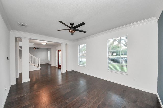 1742 Crescent Green Drive, Houston, TX 77094