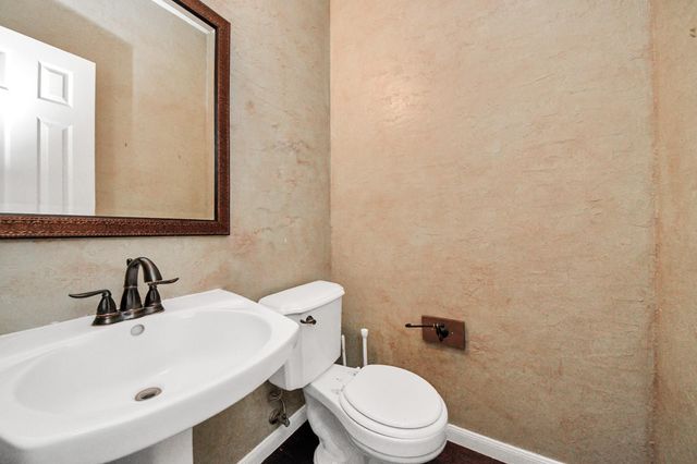 1742 Crescent Green Drive, Houston, TX 77094