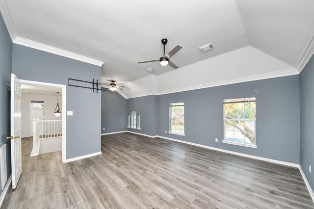 1742 Crescent Green Drive, Houston, TX 77094