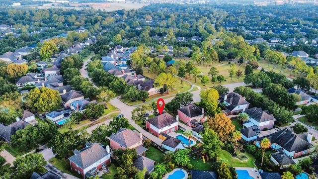 1742 Crescent Green Drive, Houston, TX 77094