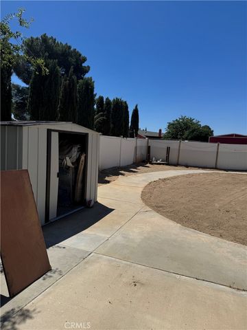 14151 Hillsborough, Victorville, CA 92392