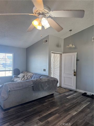 14151 Hillsborough, Victorville, CA 92392