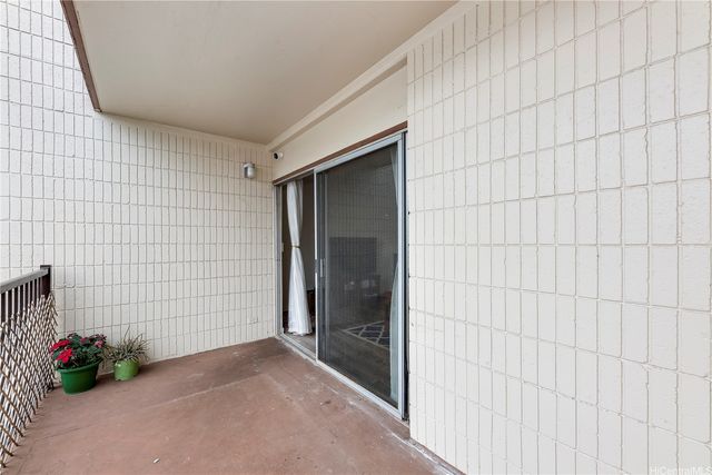98-731 Moanalua Loop 230, Aiea, HI 96701