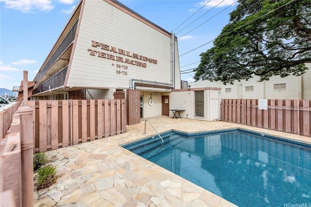 98-731 Moanalua Loop 230, Aiea, HI 96701