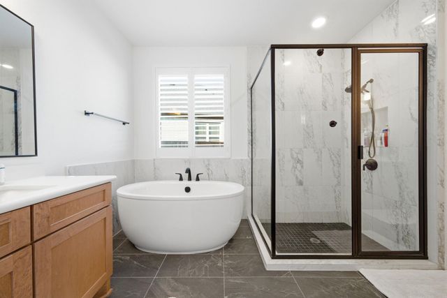 5022 Matador Lane, Iowa Colony, TX 77583