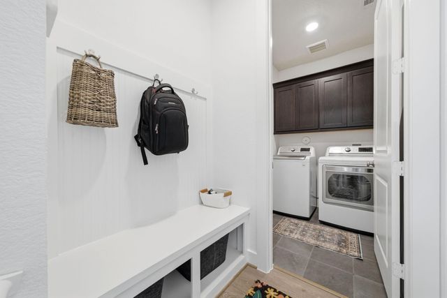 5022 Matador Lane, Iowa Colony, TX 77583