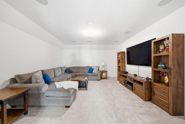 5022 Matador Lane, Iowa Colony, TX 77583