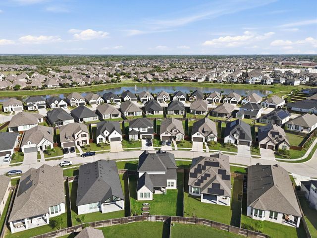 5022 Matador Lane, Iowa Colony, TX 77583