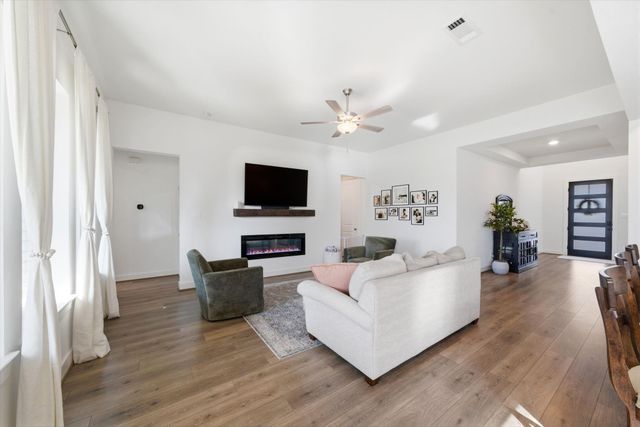 5022 Matador Lane, Iowa Colony, TX 77583