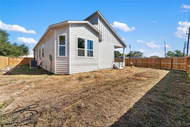 2503 Hazyknoll Lane, Houston, TX 77067