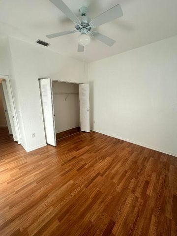 220 Crestwood Circle 106, Royal Palm Beach, FL 33411