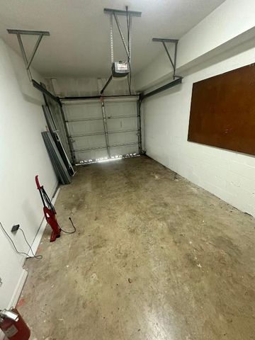 220 Crestwood Circle 106, Royal Palm Beach, FL 33411