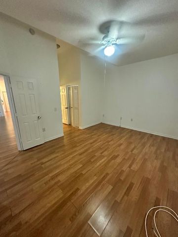 220 Crestwood Circle 106, Royal Palm Beach, FL 33411