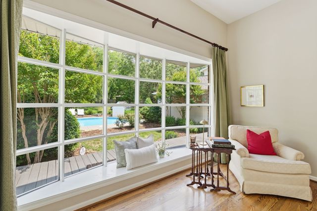 714 Bresslyn Rd, Nashville, TN 37205
