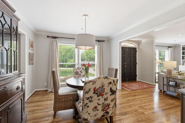 714 Bresslyn Rd, Nashville, TN 37205