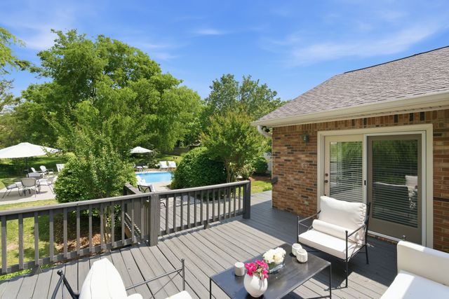 714 Bresslyn Rd, Nashville, TN 37205