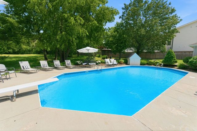 714 Bresslyn Rd, Nashville, TN 37205