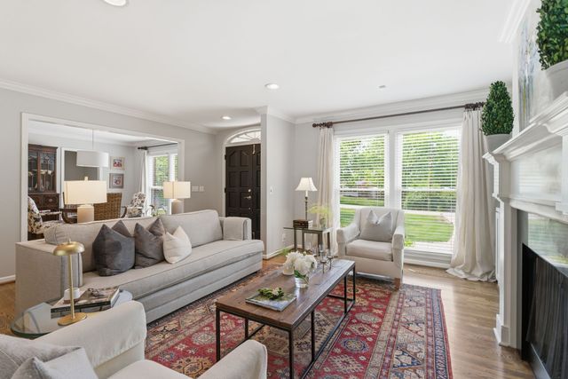 714 Bresslyn Rd, Nashville, TN 37205