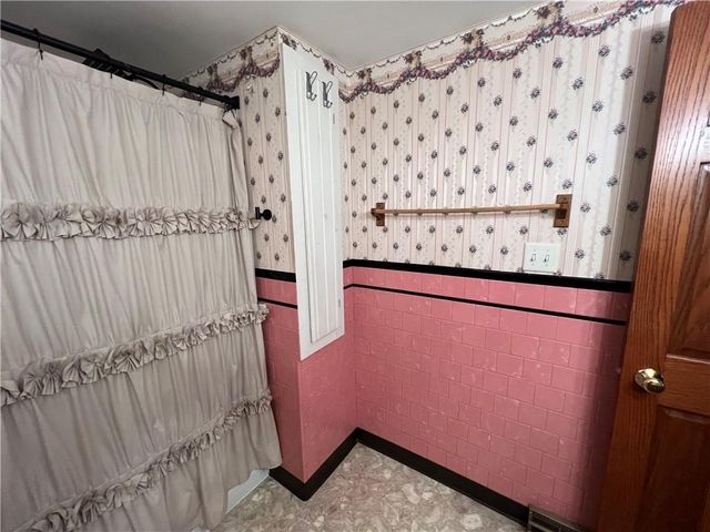 216 4th Street, Cornell, WI 54732