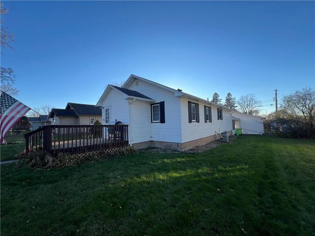 216 4th Street, Cornell, WI 54732