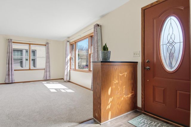 520 Ann Street SE, Willmar, MN 56201