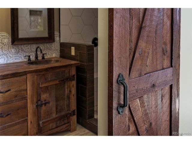 4595 Bighorn Rd 5, Vail, CO 81657