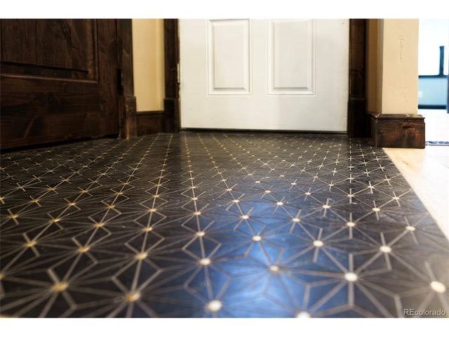 4595 Bighorn Rd 5, Vail, CO 81657