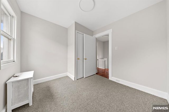 271 Travers Place, Lyndhurst, NJ 07071