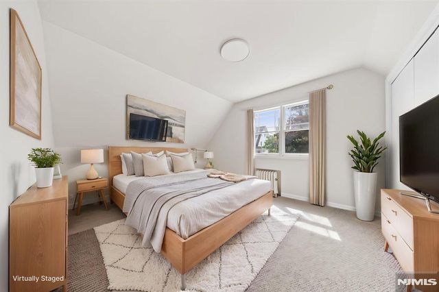 271 Travers Place, Lyndhurst, NJ 07071