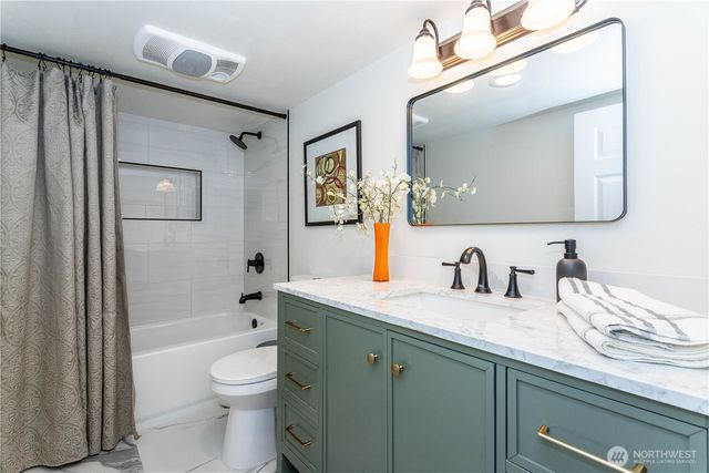 2644 SW 112th Street, Seattle, WA 98146