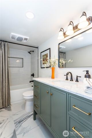 2644 SW 112th Street, Seattle, WA 98146