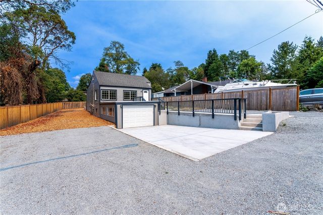 2644 SW 112th Street, Seattle, WA 98146