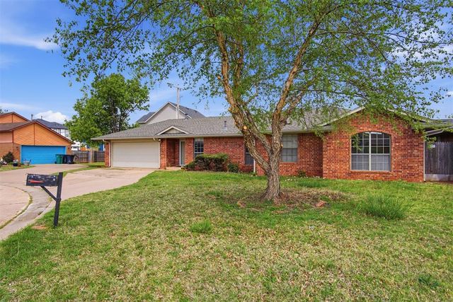 2565 Lynn Lane, Oklahoma City, OK 73120