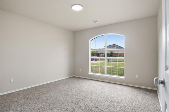 2565 Lynn Lane, Oklahoma City, OK 73120