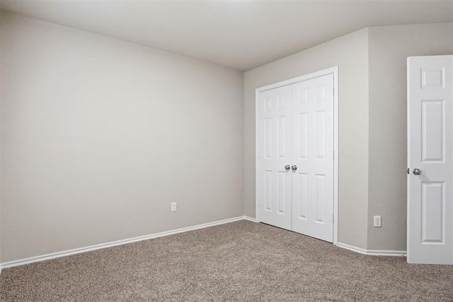 2565 Lynn Lane, Oklahoma City, OK 73120