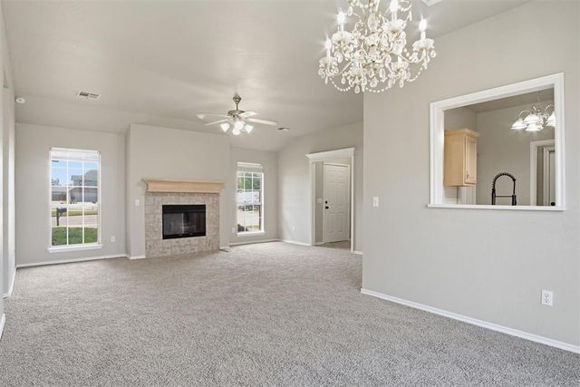 2565 Lynn Lane, Oklahoma City, OK 73120