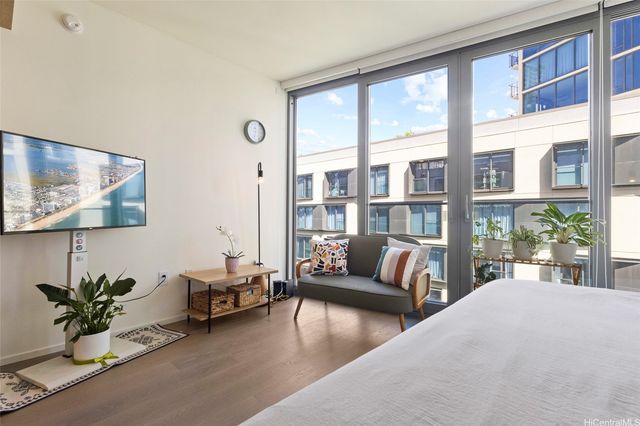 1000 Auahi Street 633, Honolulu, HI 96814