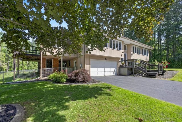 359 Hillside Circle, Macedon, NY 14502