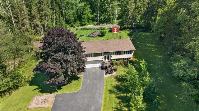 359 Hillside Circle, Macedon, NY 14502