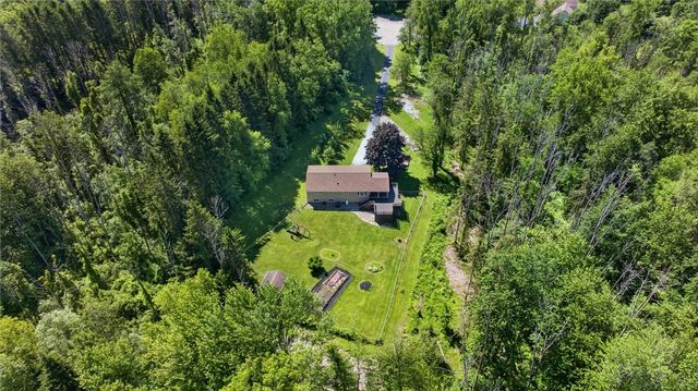 359 Hillside Circle, Macedon, NY 14502