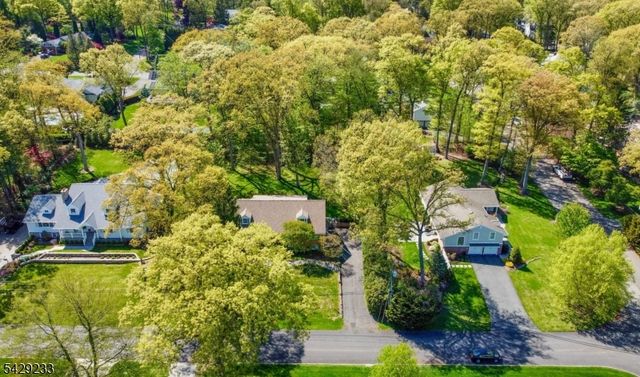 557 Taunton Rd, Wyckoff Twp., NJ 07481
