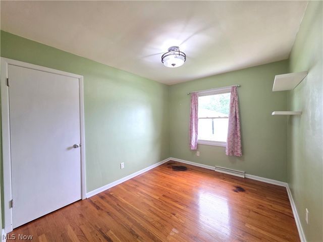 3205 Starlite Drive NW, Warren, OH 44485