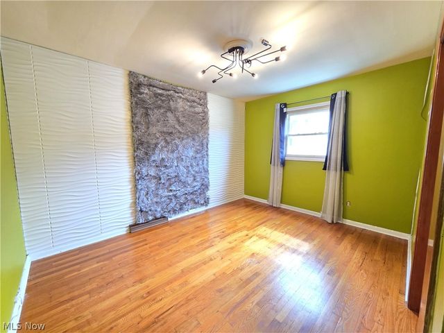 3205 Starlite Drive NW, Warren, OH 44485