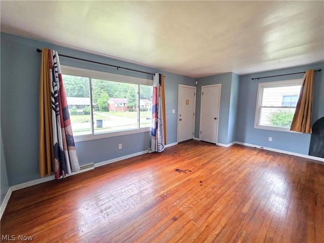 3205 Starlite Drive NW, Warren, OH 44485