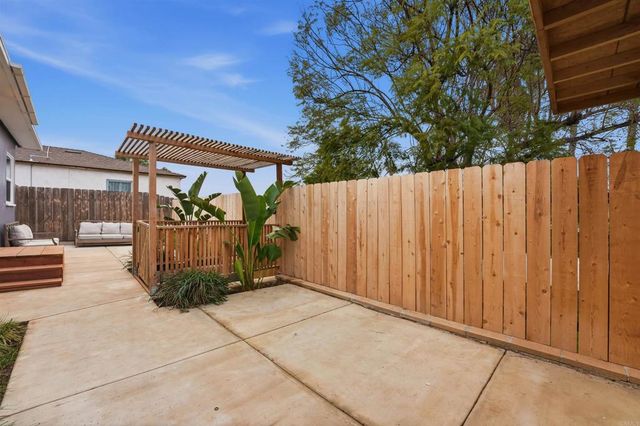 462 464 Emerson Street, Chula Vista, CA 91911