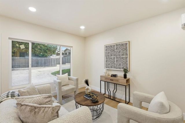 462 464 Emerson Street, Chula Vista, CA 91911