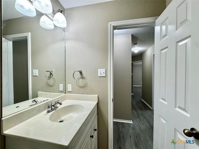 1609 Colorado Bend Drive, Cedar Park, TX 78613