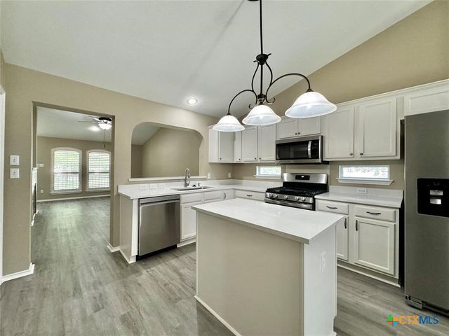 1609 Colorado Bend Drive, Cedar Park, TX 78613