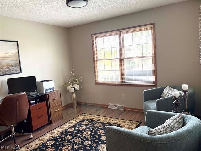 5554 Ashbrook Street, Louisville, OH 44641