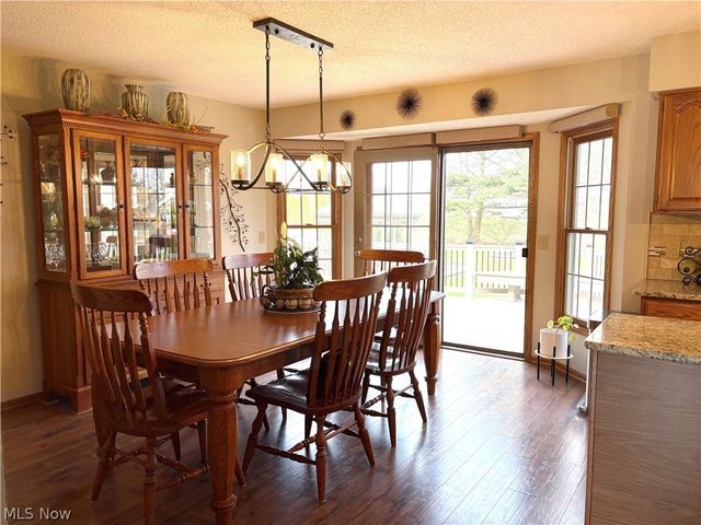 5554 Ashbrook Street, Louisville, OH 44641